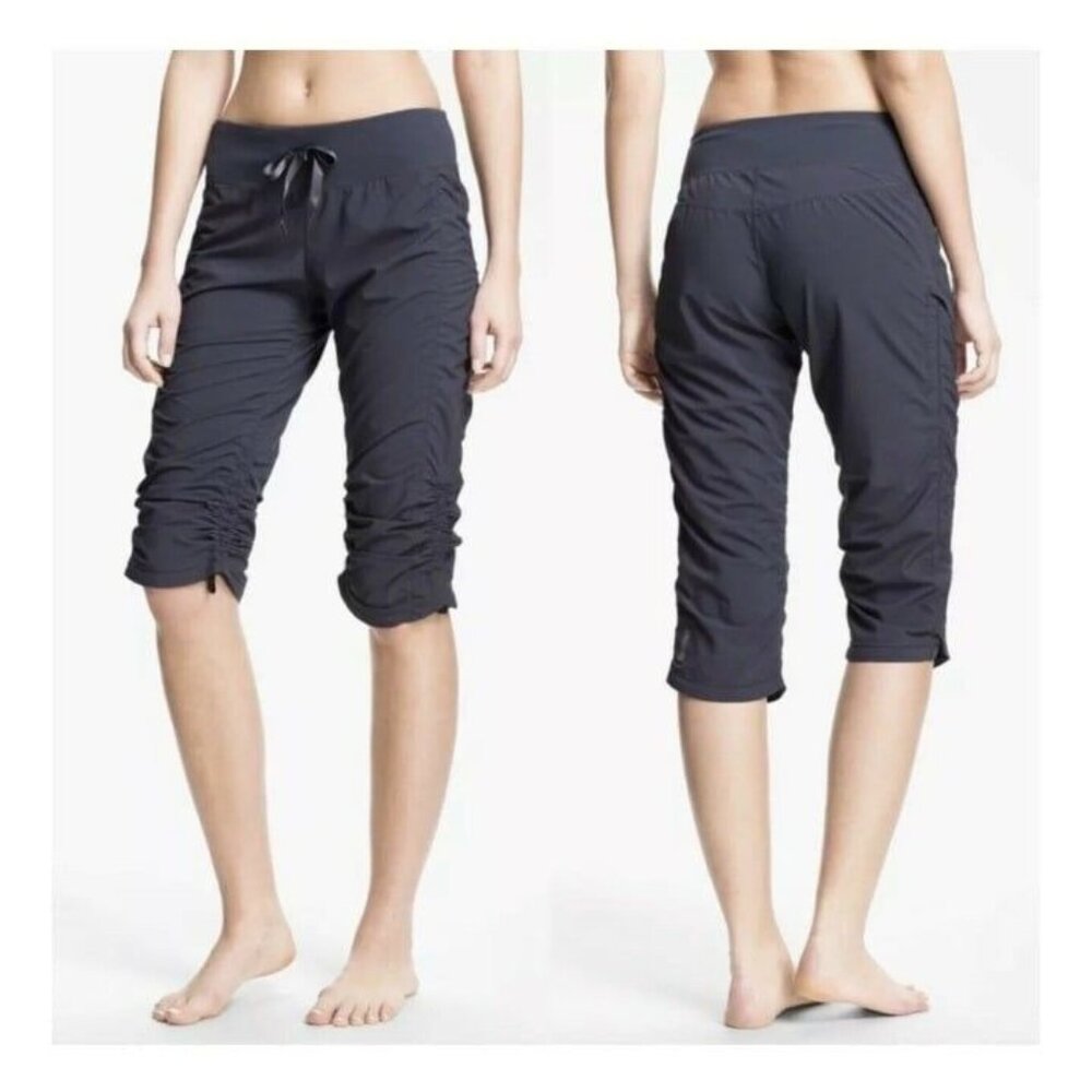 ZELLA Women's Size 0 Black Eclipse MOVE IT Ruched Capri Pants